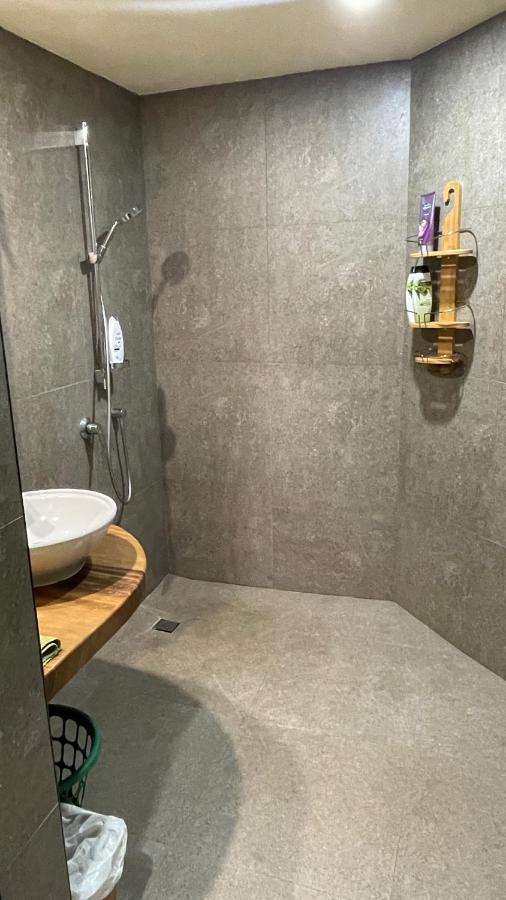 Appartement Luxury In Wailoaloa à Nadi Extérieur photo